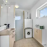 Beautiful In With Kitchen Holiday home *