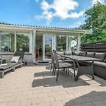Beautiful In With Kitchen Holiday home *